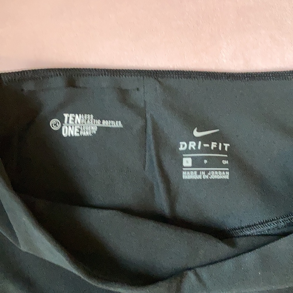 NWOT Nike Leggings - Picture 8 of 10